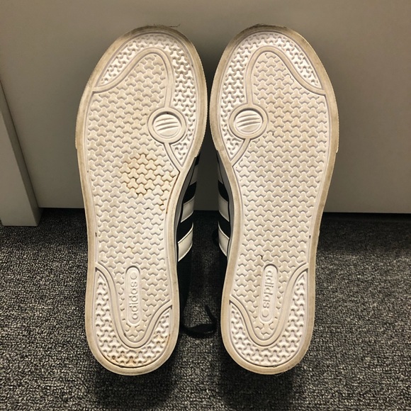 Black Adidas Neo Superstars - Picture 4 of 5